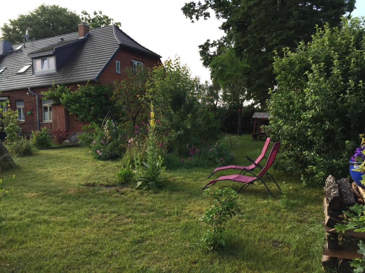 Apartamento Zum Schwalbennest Wredenhagen Exterior foto